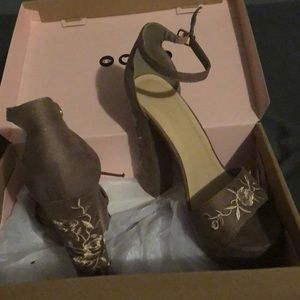 Size 7 suede shoes. CR brand. $40.00.